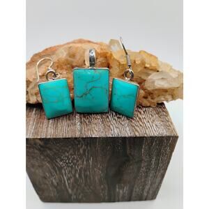 Turquoise Pendant and Earring set